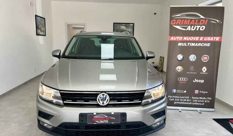 
								Volkswagen Tiguan full									