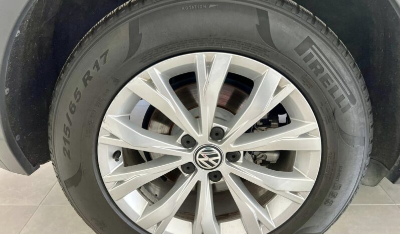 
								Volkswagen Tiguan full									