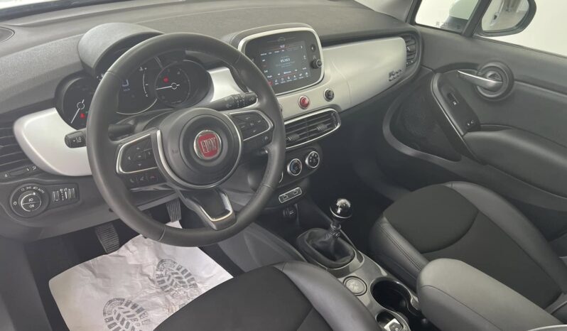 
								Fiat 500 X full									