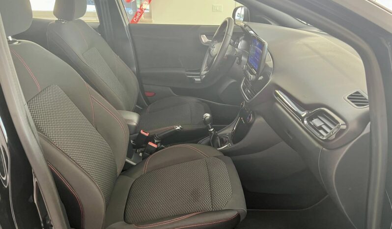 
								Ford Puma ST-Line full									