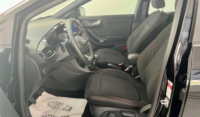 
								Ford Puma ST-Line full									