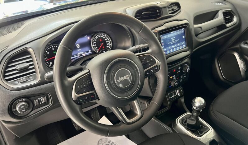 
								Jeep Renegade Limited full									