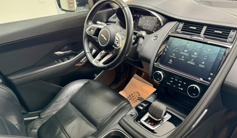
								Jaguar È-PACE SPORT full									