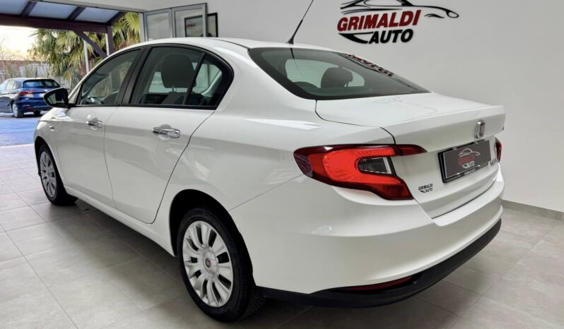 
								Fiat Tipo full									