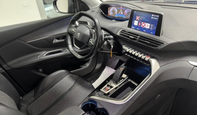 
								Peugeot 3008 allure sport full									