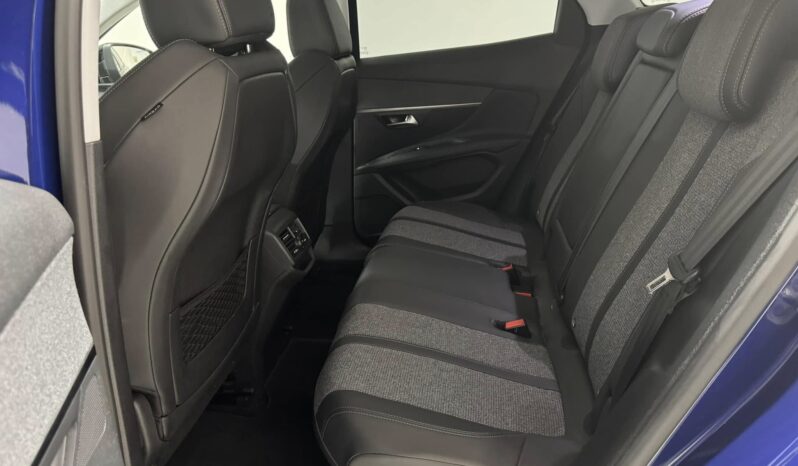 
								Peugeot 3008 allure sport full									