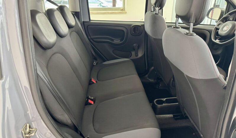 
								Fiat Panda full									