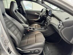 
										Mercedes GLA 200 sport full									