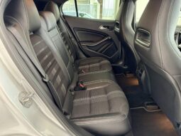 
										Mercedes GLA 200 sport full									