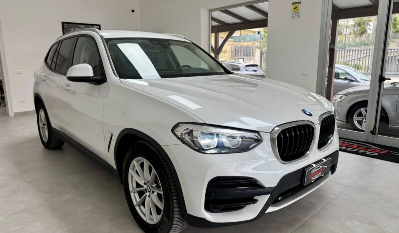 
								BMW X3 BUSINESS ADVANTAGE full									