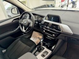 
										BMW X3 BUSINESS ADVANTAGE full									