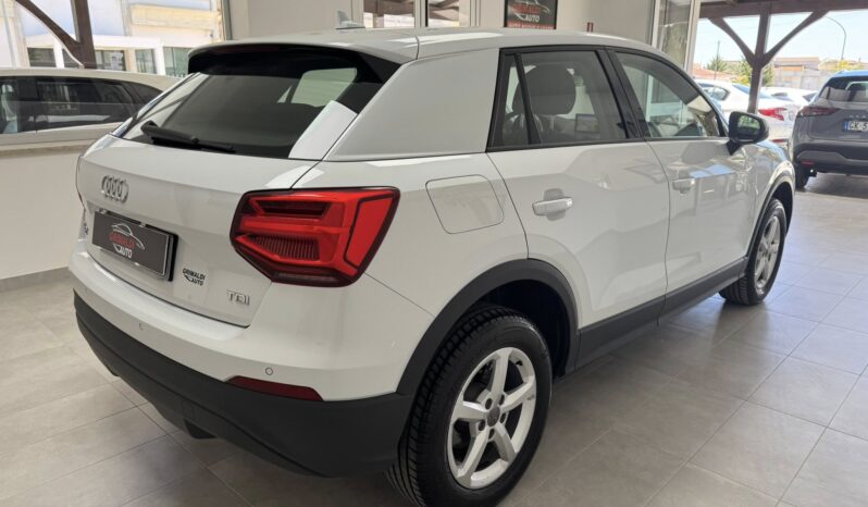 
								AUDI Q2 ADVANCED full									
