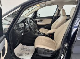
										BMW SERIE 2 ACTIVE TURER LUXURY full									
