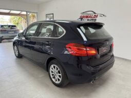 
										BMW SERIE 2 ACTIVE TURER LUXURY full									