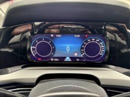 
										VOLKSWAGNE GOLF 8 full									